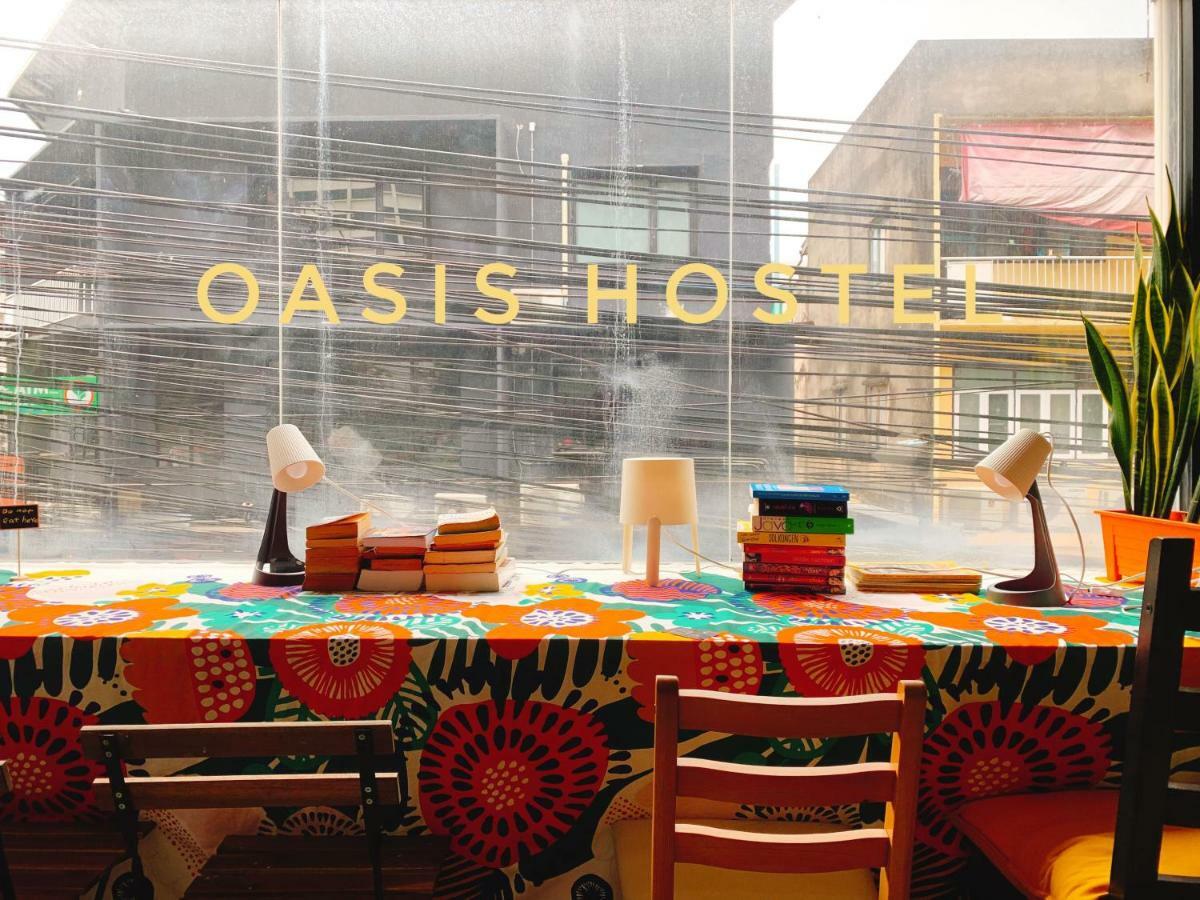 Oasis Cafe And Nap Banguecoque Exterior foto